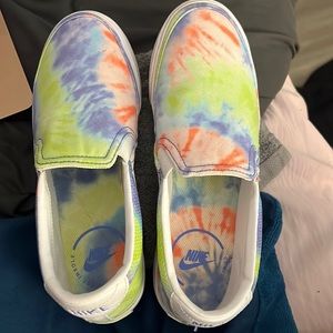 Tie dye Nike skip ons
